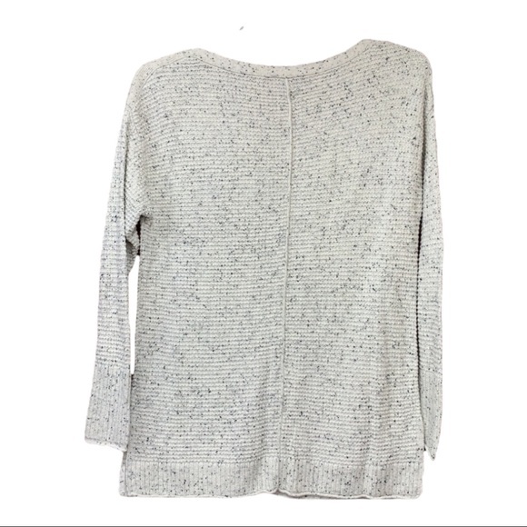 SzM Talbots White/Black Sweater - Picture 3 of 6